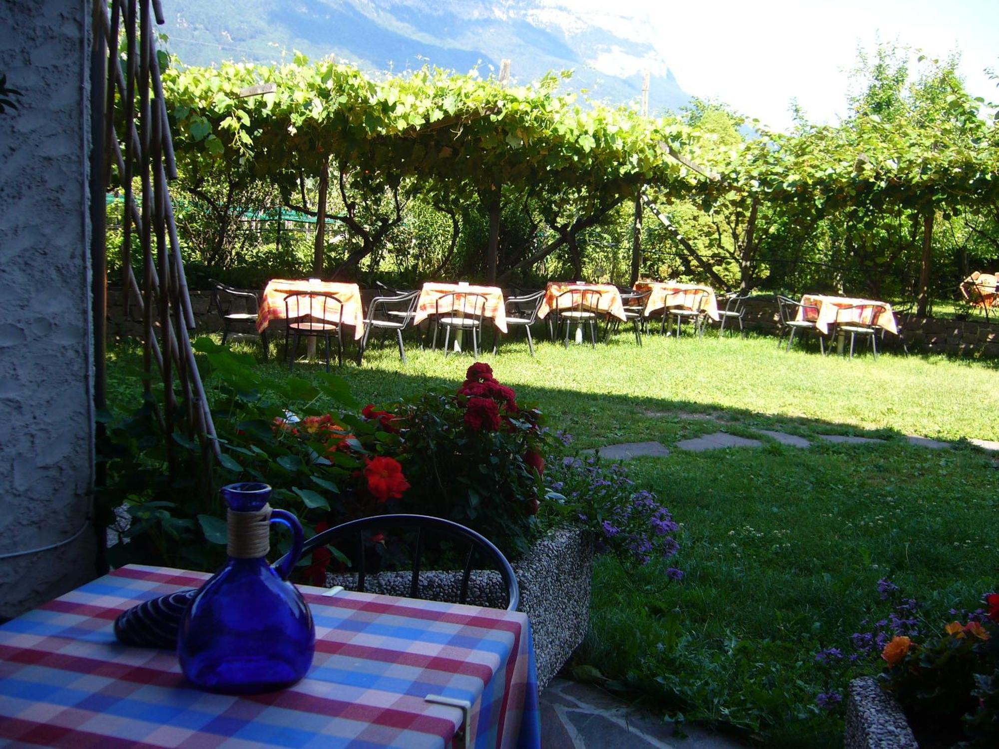 Hotel Gasthof Wastl Appiano Sulla Strada Del Vino Bagian luar foto