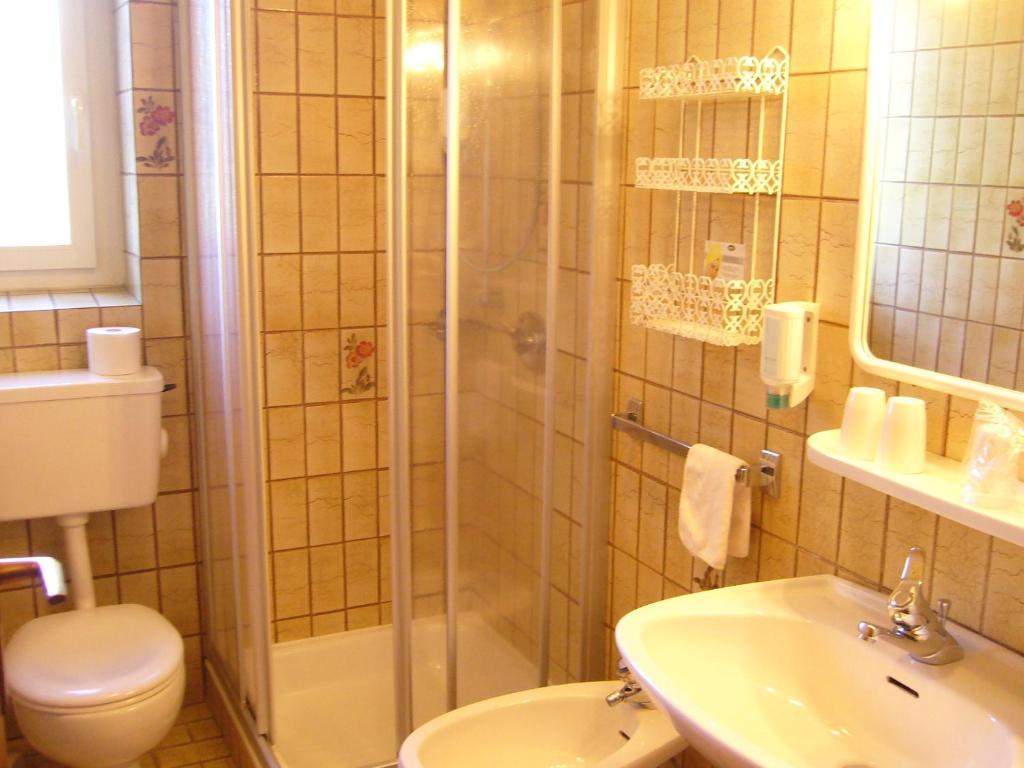 Hotel Gasthof Wastl Appiano Sulla Strada Del Vino Ruang foto