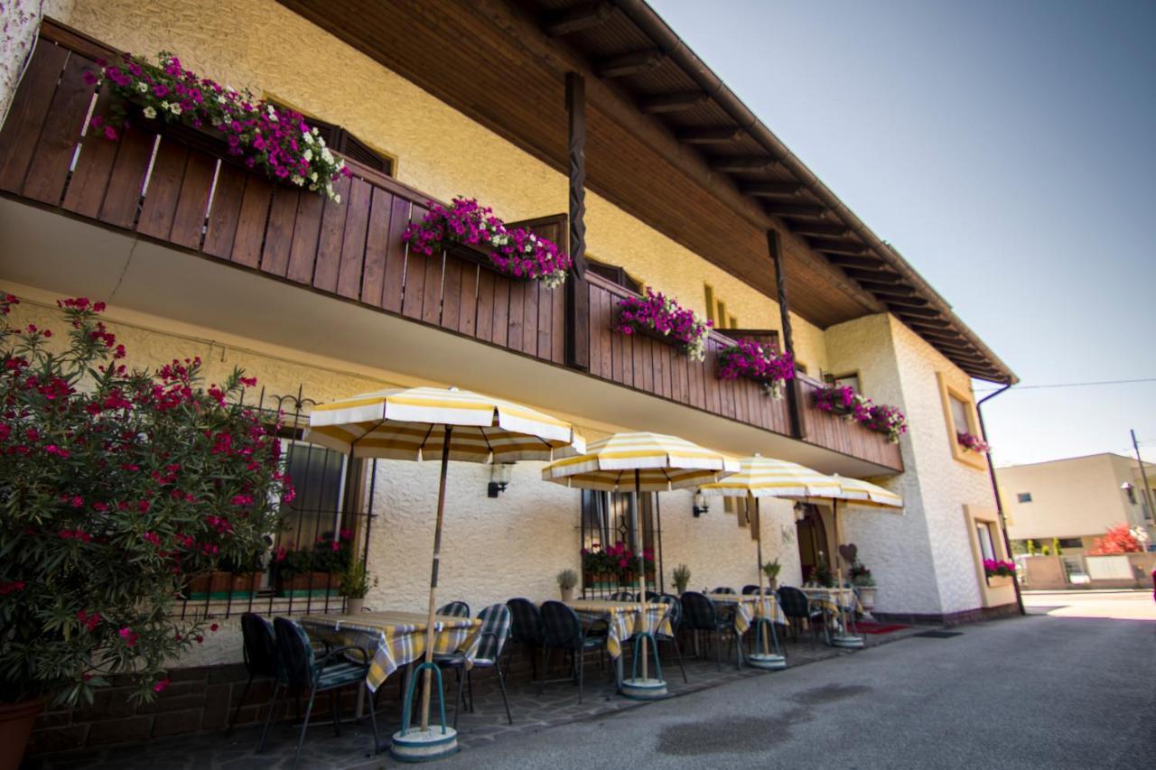 Hotel Gasthof Wastl Appiano Sulla Strada Del Vino Bagian luar foto